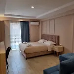 28 4* ヒマラ