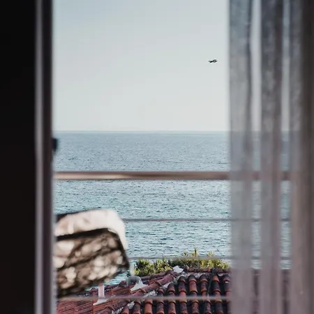 28 Apartmanhotel Himara