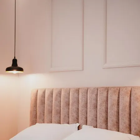 28 Hotel apartamentowy