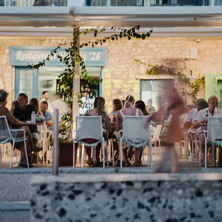 Hotel apartamentowy 28