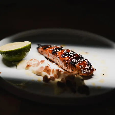 28 Hotel apartamentowy Himara